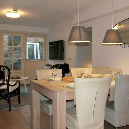 Gezelligheid In Egmond 16p *